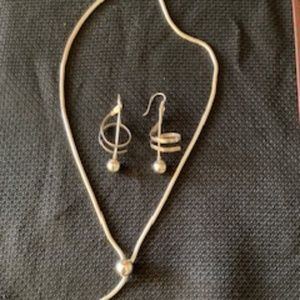 Sliver drop necklace & coordinating earring